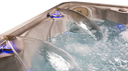Hydropool Serenity 6800