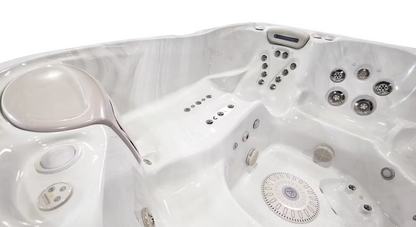 Signature 679 Platinum